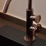 18zero2 Luxury Apartment