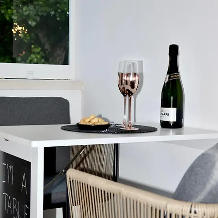 18zero2 Luxury Apartamento