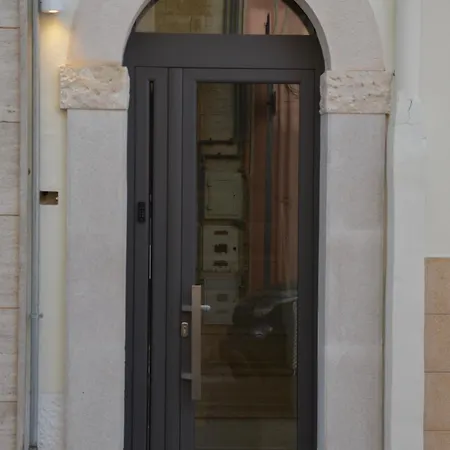 18zero2 Luxury Apartamento