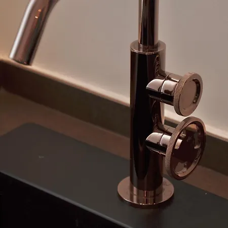 18zero2 Luxury Appartement