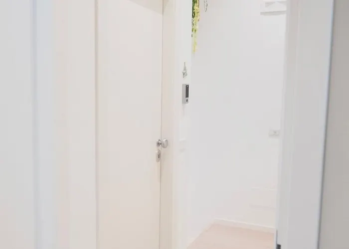 18zero2 Luxury Apartment Bari